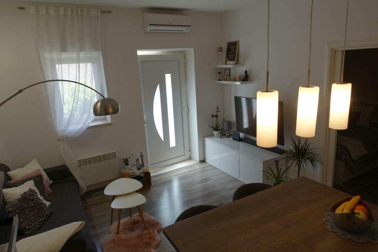 Apartman Maja Bol Kültér fotó
